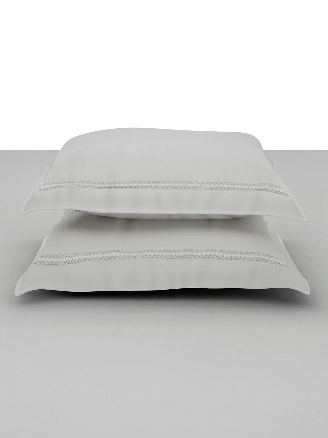 Sansaar Urban Classics Stellar Oyster Plain King Bedsheet 100% Cotton/ 300TC