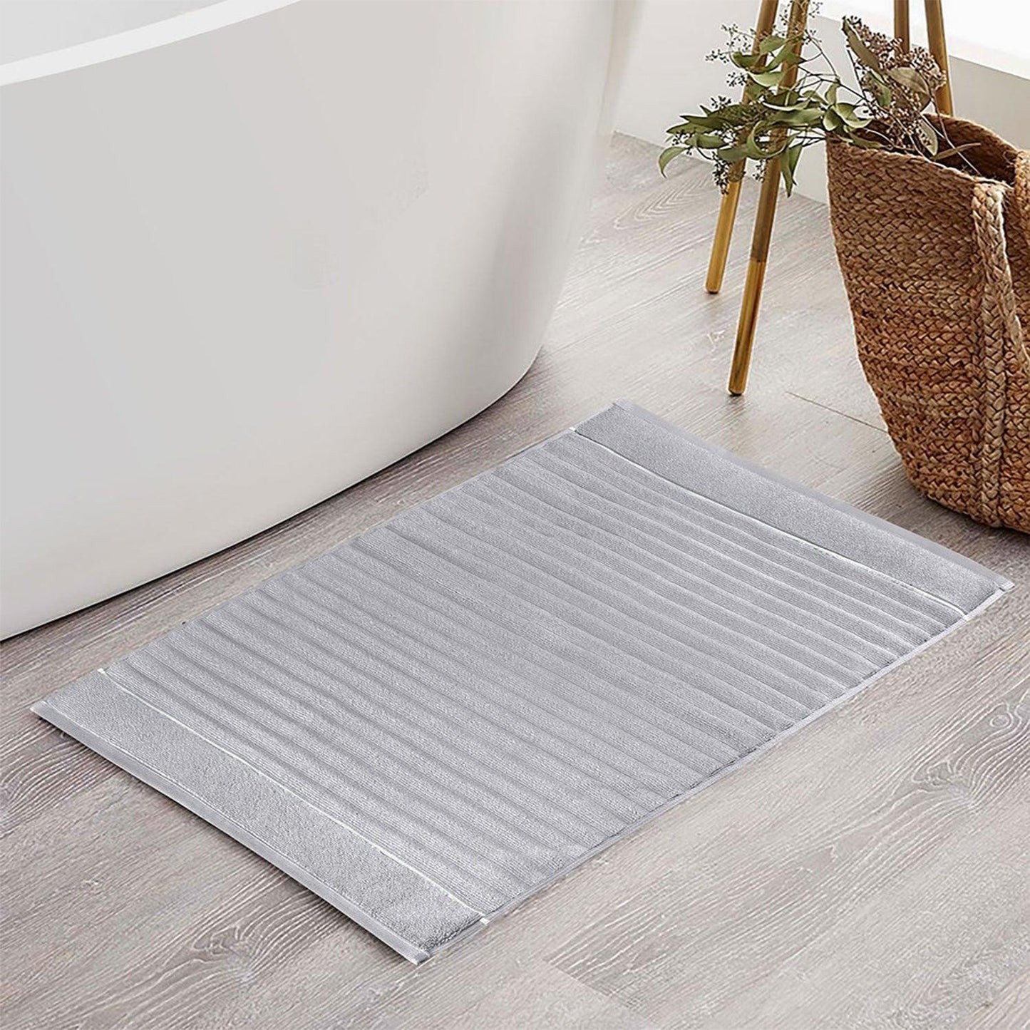 Enera Elite Plush Light Grey Color Bathmat - 50 x 80 cm - enera