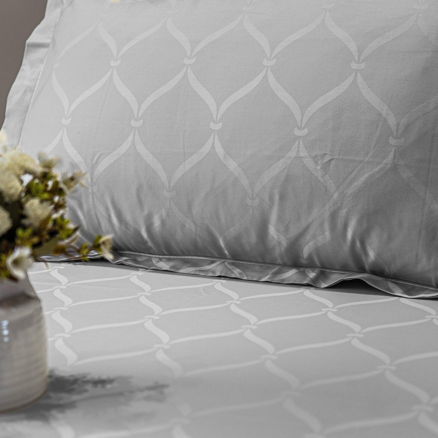 Enera Jacquard Lattice Collection Frost Grey Color King Size Bedsheet - enera