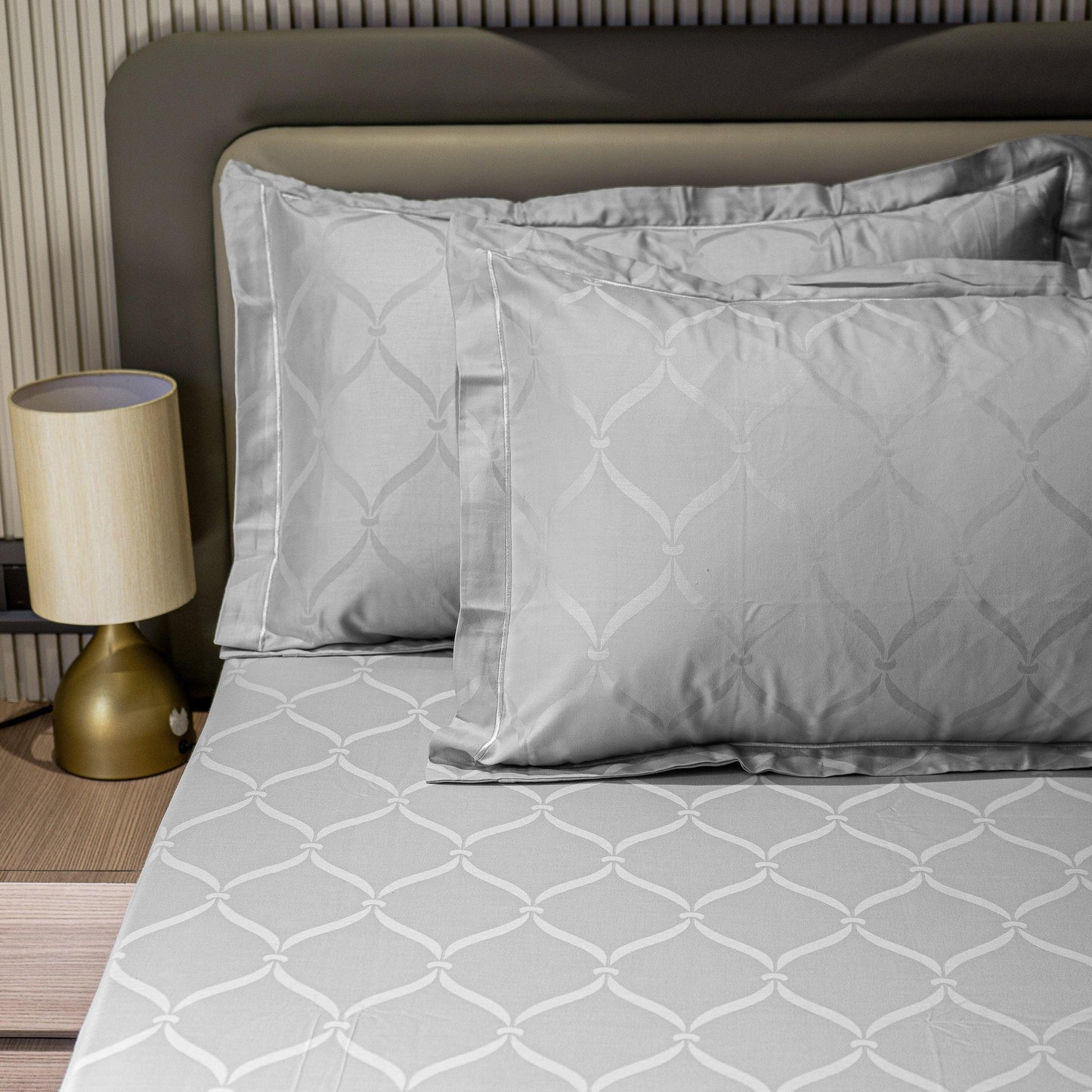 Enera Jacquard Lattice Collection Frost Grey Color King Size Bedsheet - enera