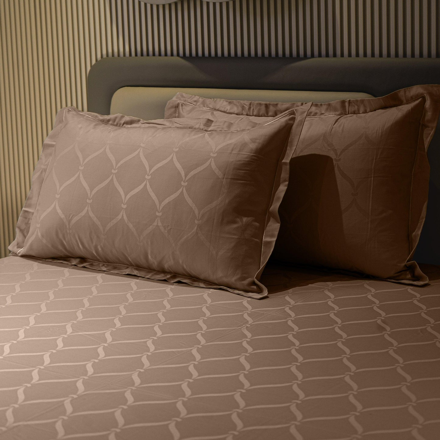 Enera Jacquard Lattice Collection Caramel Gold Color King Size Bedsheet - enera