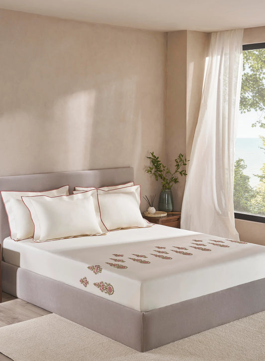 Embroidered Maybury Marshamallow 100% Cotton King Size Bedsheet Set with 2 Pillow Covers