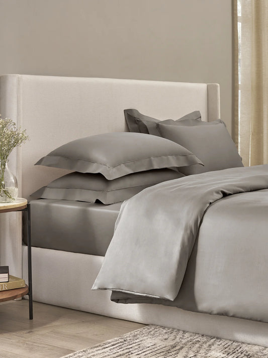 Bask Cloud Grey 100% Cotton King Size Bedsheet Set with 2 Pillow Covers