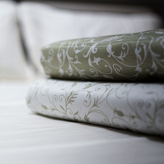 Enera Prism Collection Botanic Green Color Printed Double Bed Dohar