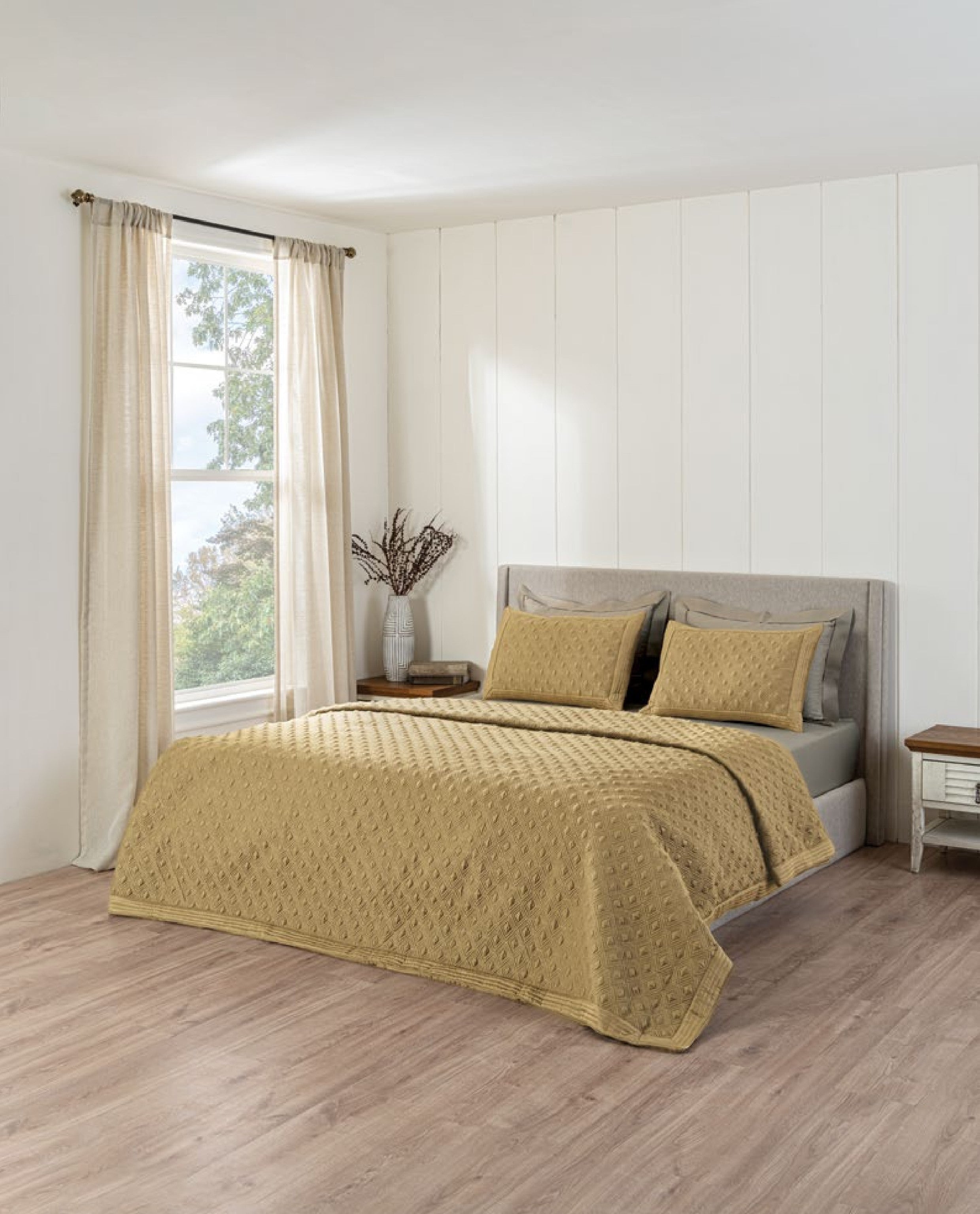 D Decor Legacy II Collection Golden Palm-Fallen Rock CQ12 Quilted Bedspread Set