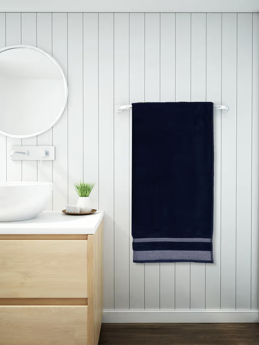 HYGRO Active Midnight Blue Bath Towel | Ultra-Soft & Quick-Dry | Enera