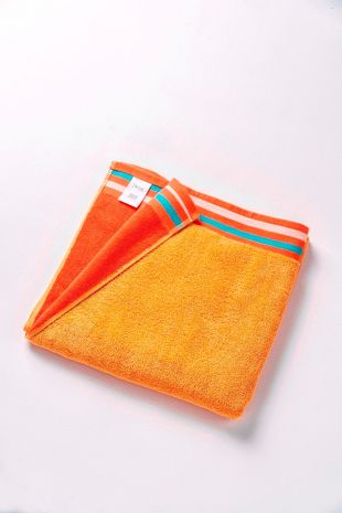 D Decor Zest Collection Golden Flamingo Bath Towel | Soft & Stylish | Enera