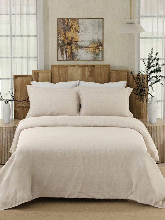 Boutique Gardenia Augusta 100% Cotton 300 TC White Super King Bedsheet with 2 Pillow Covers