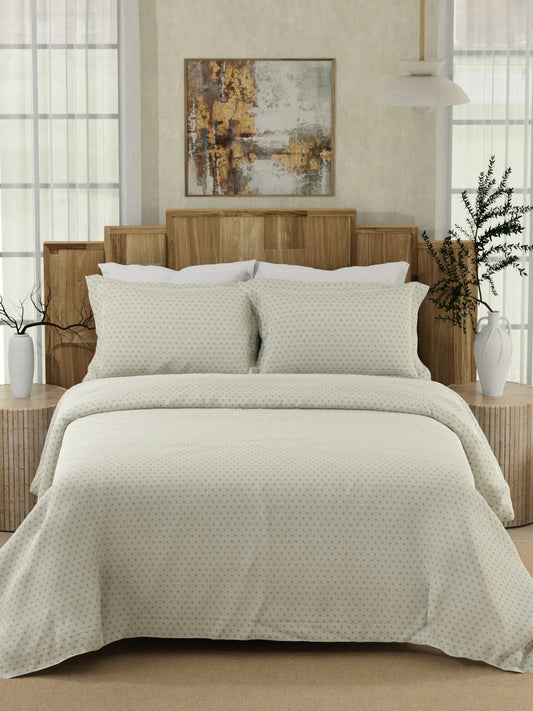 Boutique Super King Bedsheet with 2 Pillow Covers 100% Pure Cotton