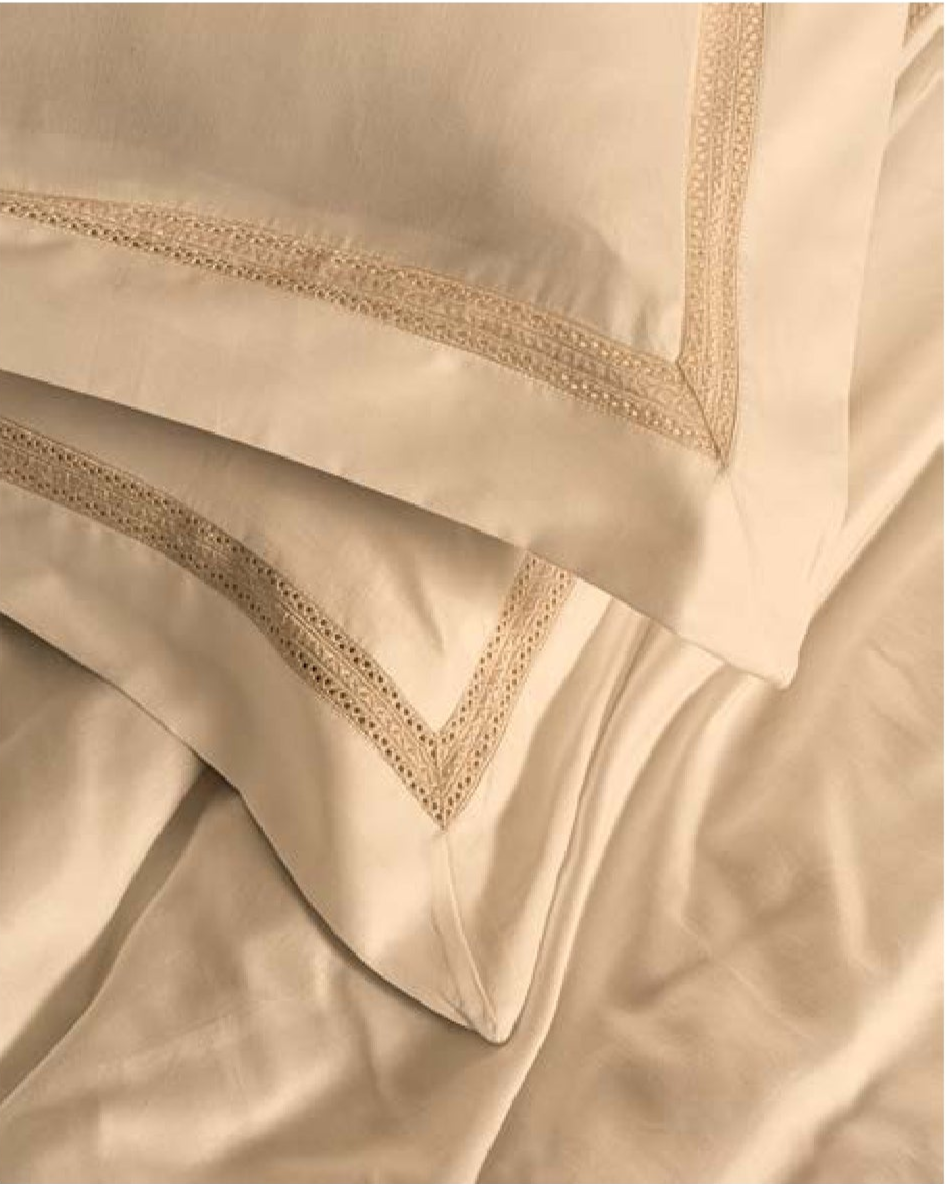 D Decor Spotlight Collection Apricot Color Plain King Size Double Bedsheet | Elegant & Cozy | Enera