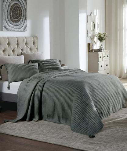 Pluchi Medium Grey 100% Cotton Knitted King Size Bed Cover With 2 Pillow Covers