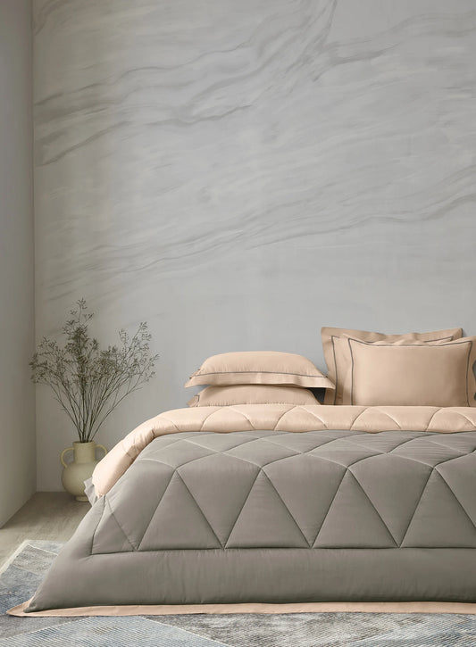 Sansaar Moments Levanto Irish Cream & Fallen Rock Reversible Comforter Set 100% Cotton/ 210 TC