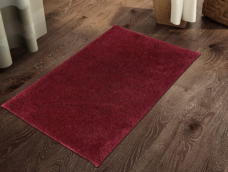 Spaces Occasions Exotica Collection Crimson Wine Bath Mat – Small Size & Elegant Comfort | Enera