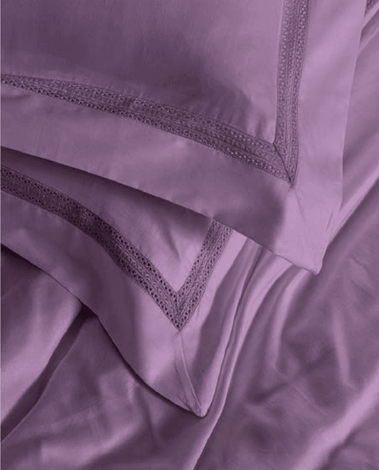 D'Decor Spotlight Collection Purple Color Plain King Size double Bedsheet with 2 pillow covers - enera