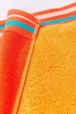 D'Decor Zest Collection Golden Flamingo Bath Towel - enera
