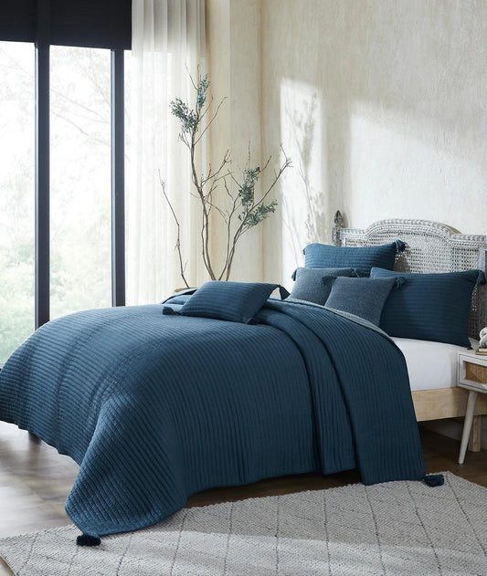 Enera Waseme Steel Blue & Blue Grey Color King Size Bedcover - enera