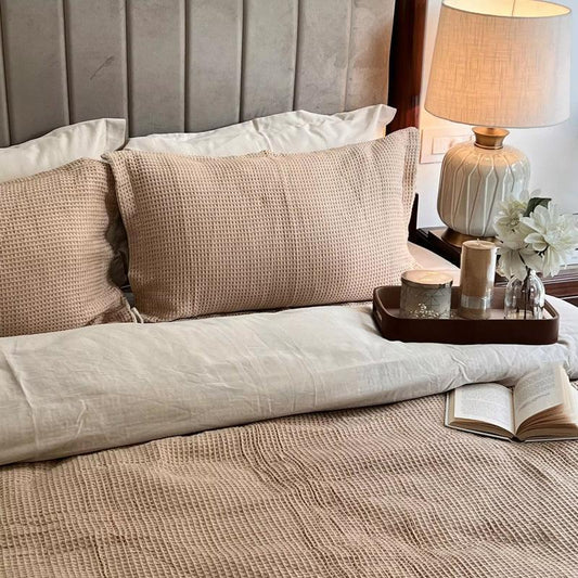 Enera Honeycomb-Beige Colour Woven Runner Set - enera