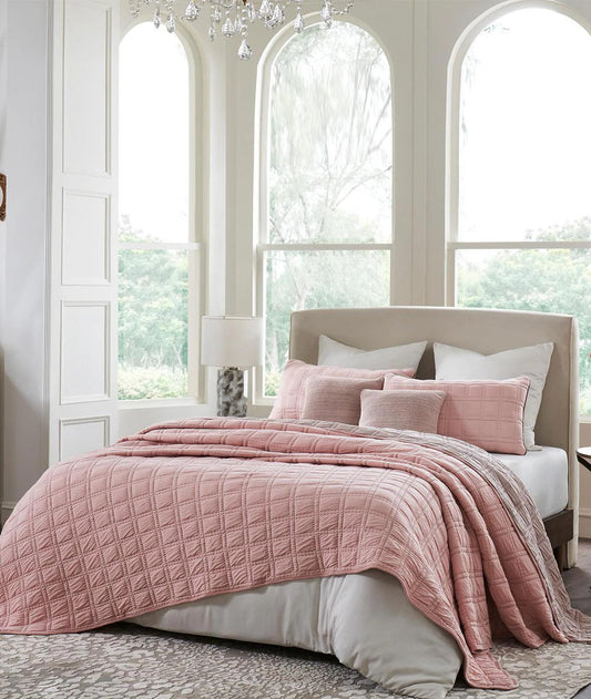 Enera Miraya Pink Pearl color King Size Bedcover - enera