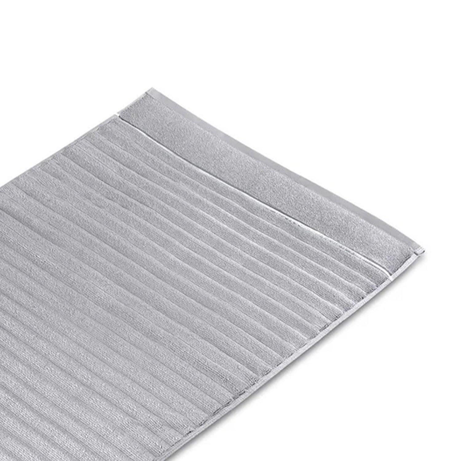Enera Elite Plush Light Grey Color Bathmat - 50 x 80 cm - enera