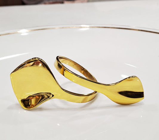 Enera Snake Shape Golden Color Napkin Ring (Pack of 6pcs) - enera