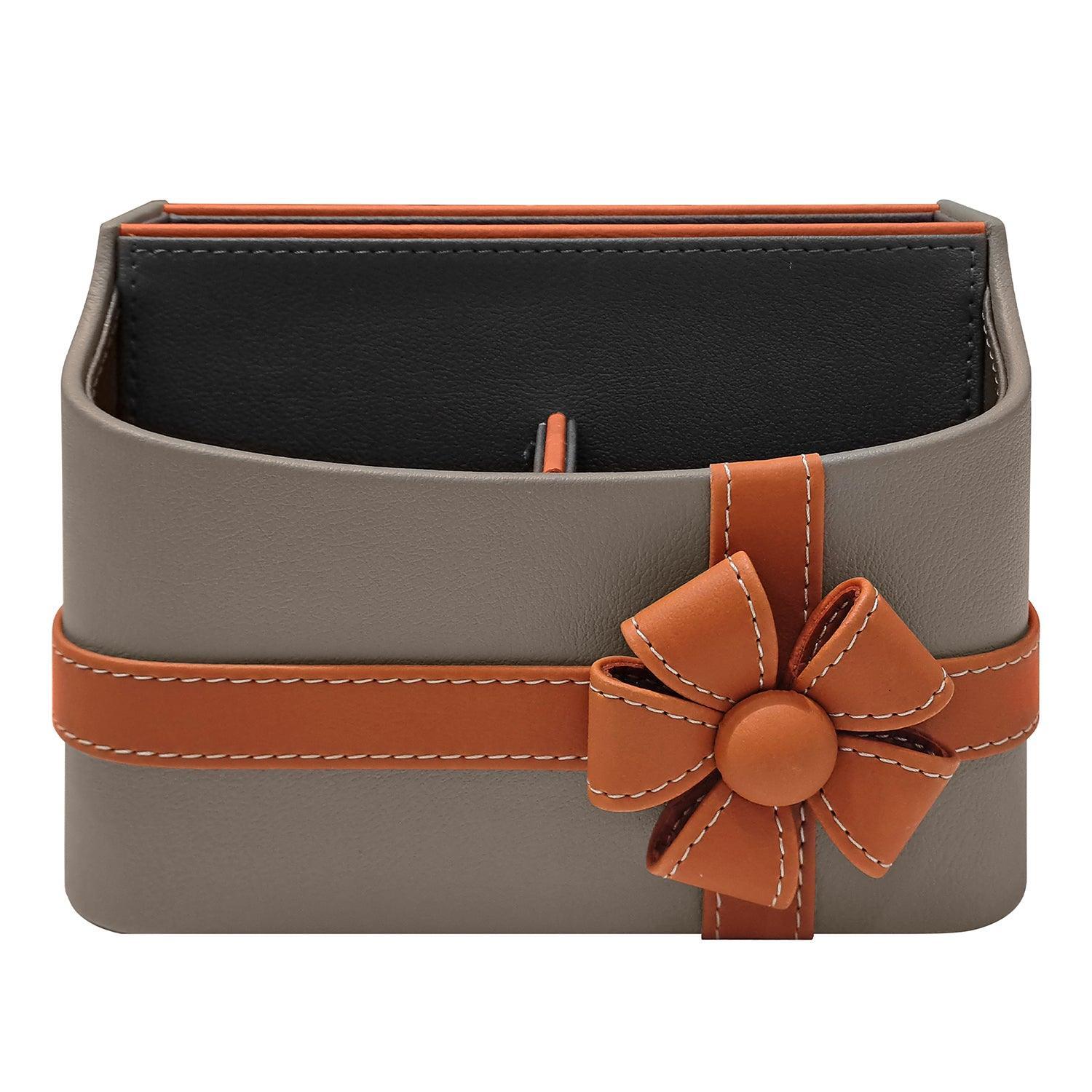Enera Modélo Table Organizer in Beige Color - enera