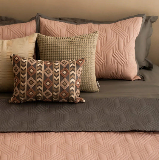 Enera Prime Magnolia Old Rose & Dark Grey King Size Bed Cover - enera