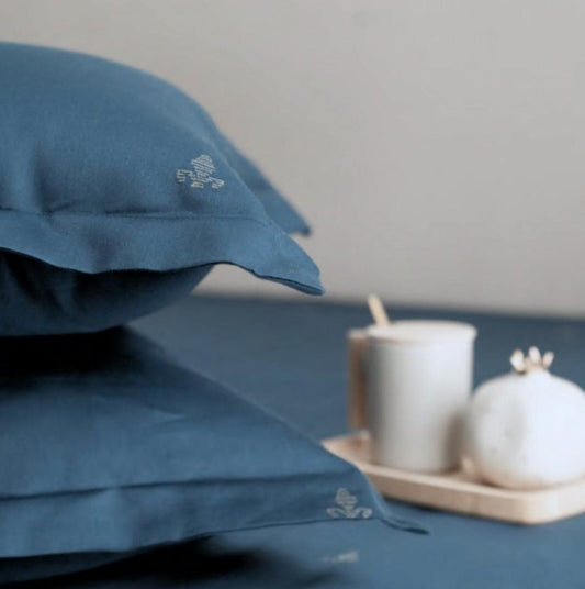 Enera Botanica Collection Navy Color Plain King Size double Bedsheet with 2 pillow covers - enera