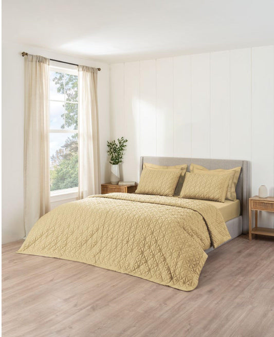 D'Decor Legacy II Collection Warm Sand Quilted Bedspread Set - enera