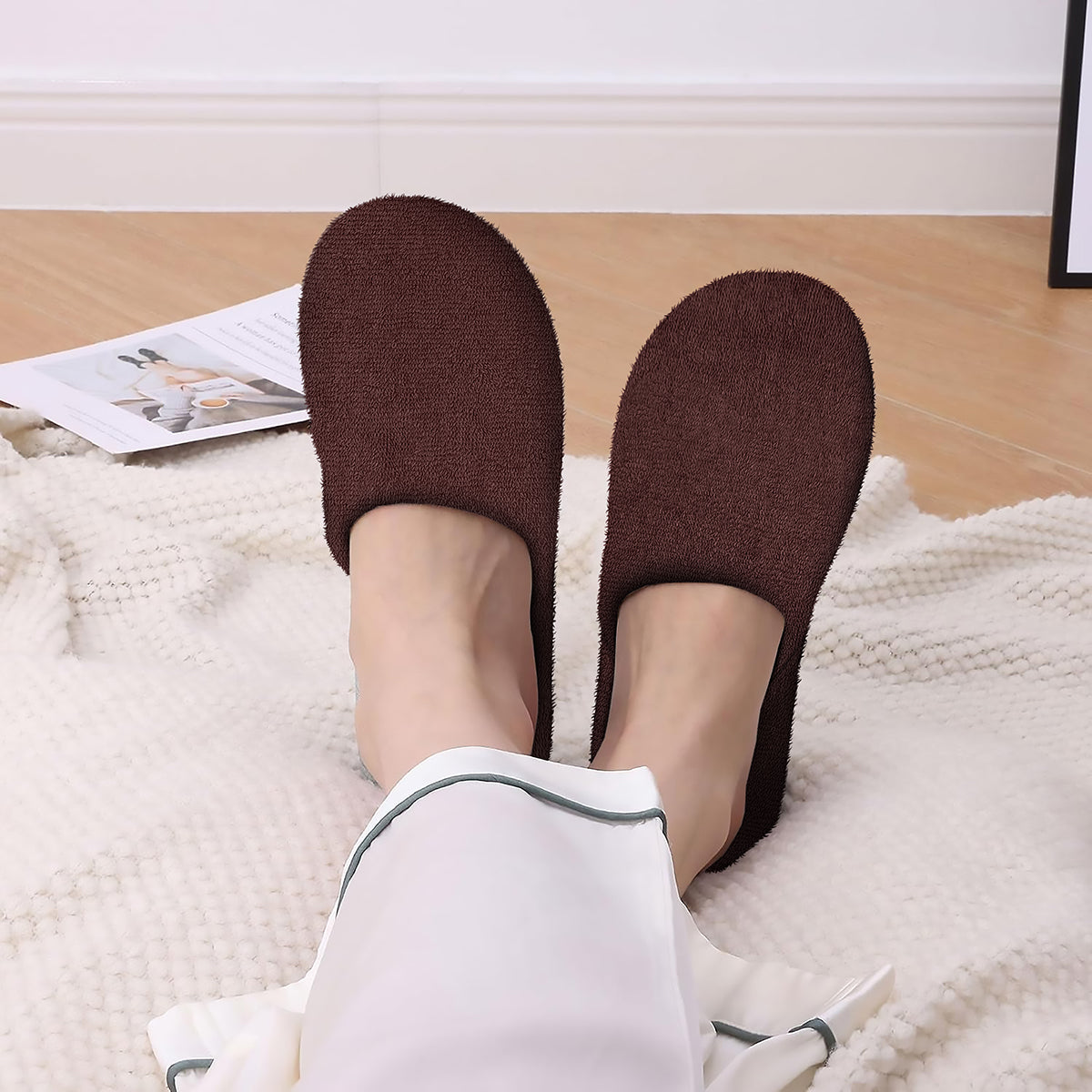 Enera Sandy Cocoa Color Bath Slippers