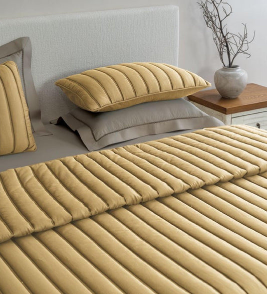 D'Decor Legacy II Collection Golden Palm-Fallen Rock Quilted Bedspread Set - enera