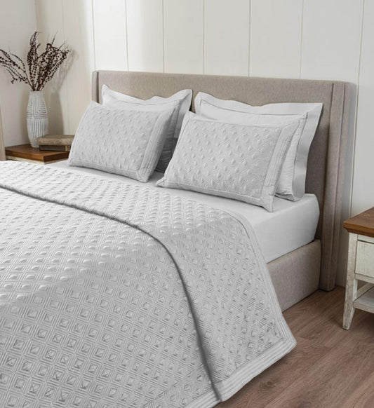 D'Decor Legacy II Collection Oxford-Oyster Color Quilted Bedspread Set - enera