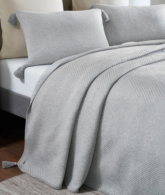 Enera Trio Stripe Light Grey M.& Vanilla G.M. Color King Size Bedcover - enera