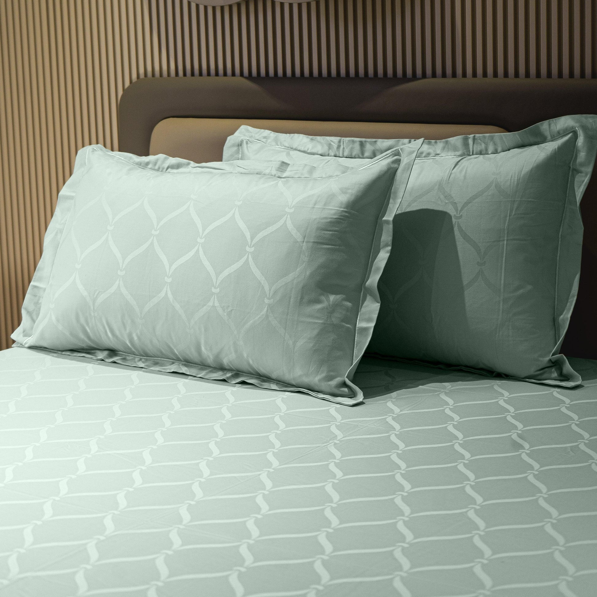 Enera Jacquard Lattice Collection Sage Green Color King Size Bedsheet - enera