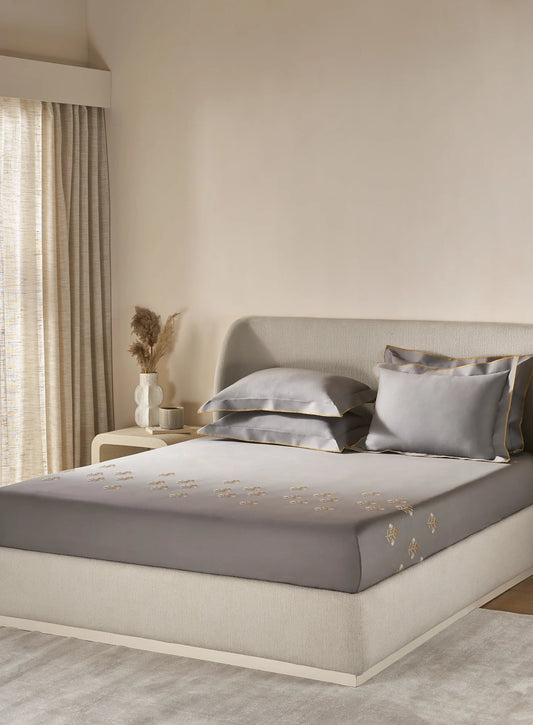 Portia Griffin Embroidered 100% Cotton King Size Bedsheet Set with 2 Pillow Covers
