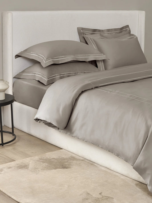 Sansar Elsie 100% Cotton King Size Bedsheet Set with 2 Pillow Covers – Light Charcoal (Para)