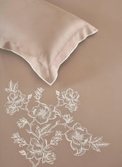 Charm Albury Taube 100% Cotton King Size Bedsheet Set with 2 Pillow Covers