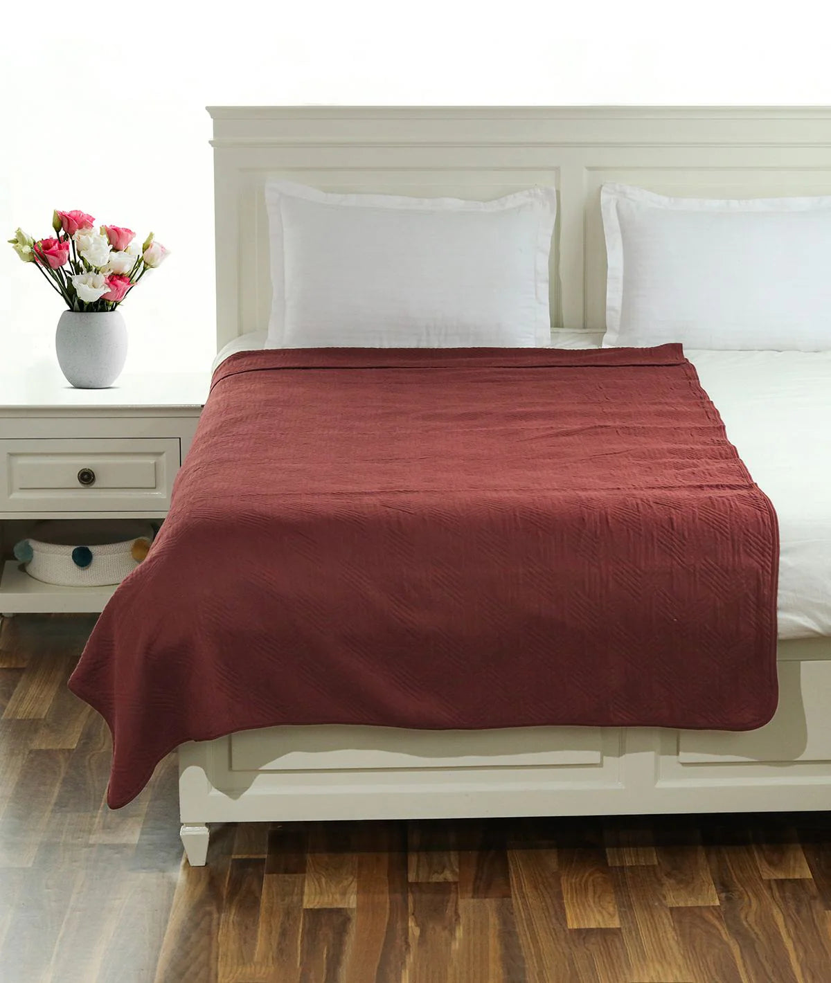 Pluchi Parquet Texture Maroon Cotton Knitted Light weight Quilted Blanket - Agarwal Bedding and Furnishing